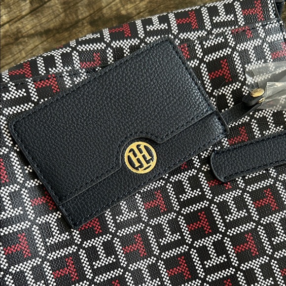 Tommy Hilfiger Women's Geometric Black and Red Shoulder Bag - Picture 4 of 15